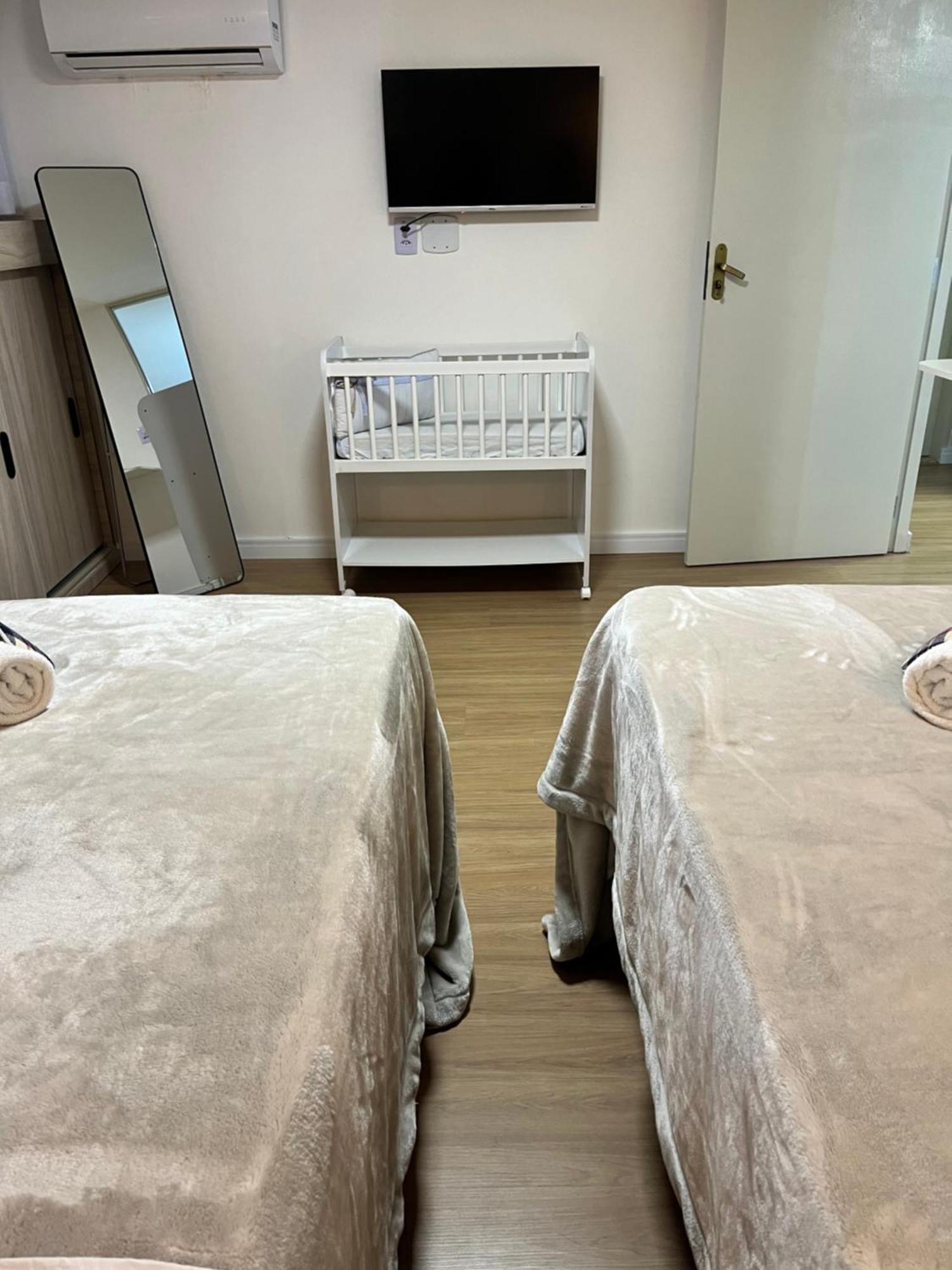 Apartment 13-incrivel Apto 7 Min Do Aeroporto De Gru Ar Cond E Garagem